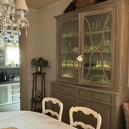 Martineau Bed & Breakfast Saint-Symphorien (Gironde)